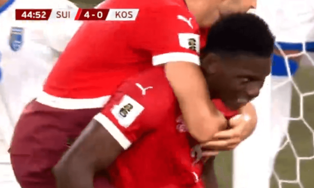 Embolo shënon të dytin e Zvicra të katërtin
