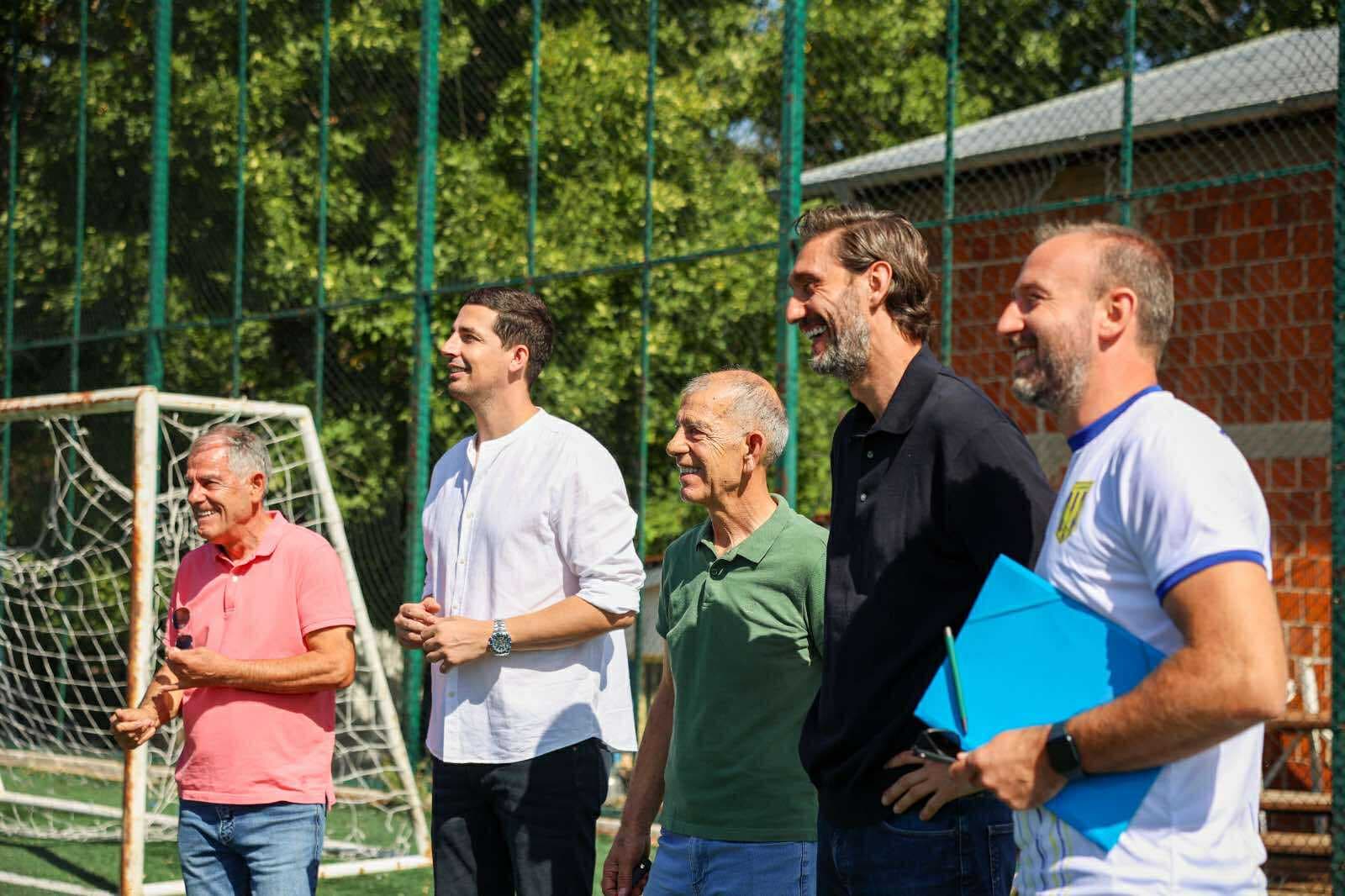 Ismaili takon futbollistët e rinj: Do ta rrisim përkrahjen që të shfrytëzohet potenciali i talenteve të Prishtinës