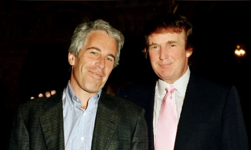 Publikohet "libri i ditëlindjes" i Jeffrey Epstein, përfshin një shënim të dyshuar nga Donald Trum