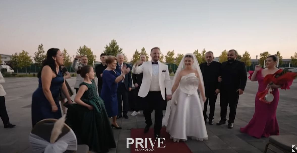 Florent Abrashi i jep fund beqarisë, dasma ekskluzive (VIDEO)