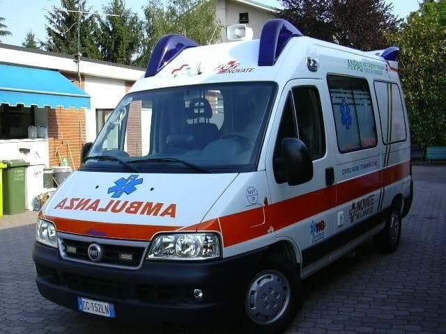 Korçë: Gruaja e godet me hekur në kokë burrin e saj