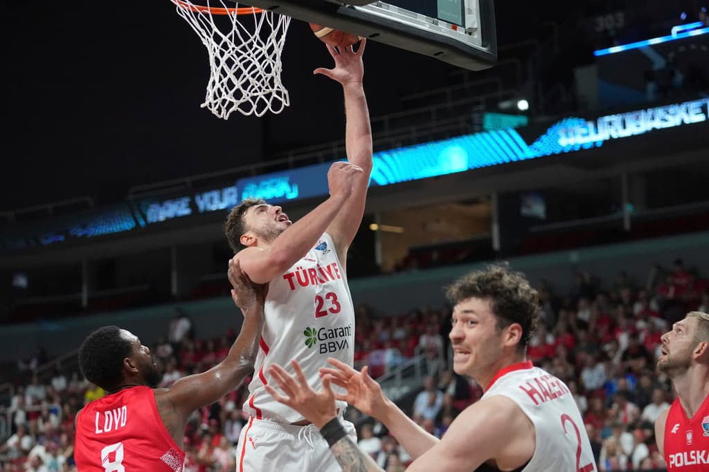 Turqia, gjysmëfinalisti i parë në Eurobasket