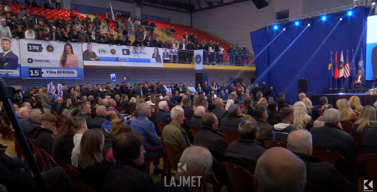 Haradinaj në Deçan: Kur blen Serbia armatim, na s'e dimë - e Kurti na jep detajet e dronëve tanë (VIDEO)