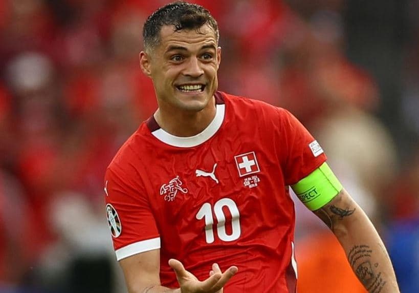 Xhaka kalon Zvicrën në epërsi ndaj Suedisë