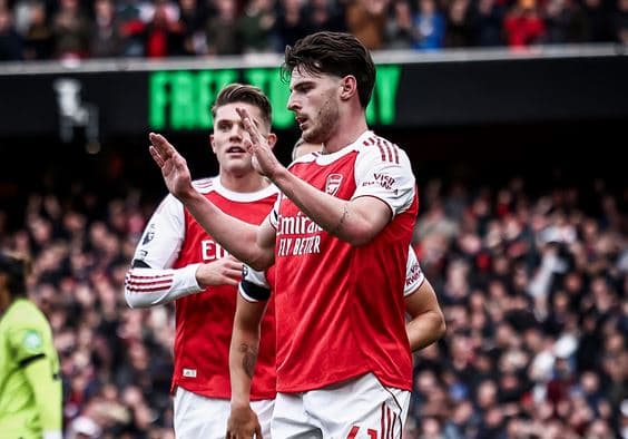 Arsenali del i pari, Unitedi mund klubin e Xhakës
