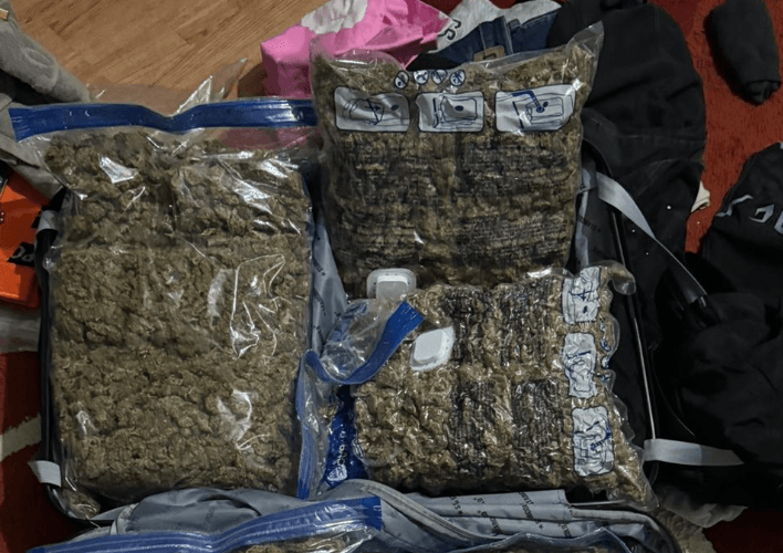 Gjakovari kapet me mbi 5 kg drogë - i bastiset shtëpia, ja çka gjeti policia