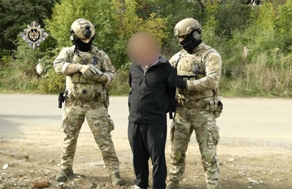 ​Gjeorgjia arreston tre kinezë, tentuan të blejnë uranium për ta dërguar përmes Rusisë në Kinë