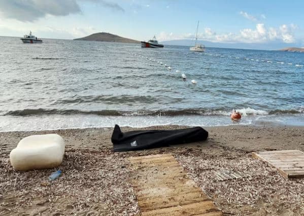 Fundoset varka me emigrantë në Turqi, 14 të vdekur
