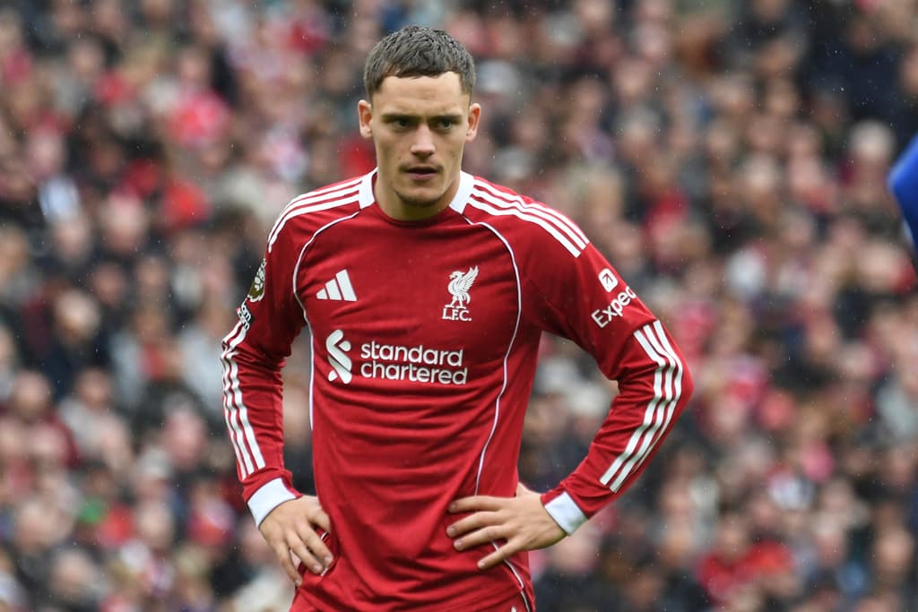 Kaos te Liverpooli: Wirtz është një problem 135 milionësh, Rooney dhe Carragher të ashpër
