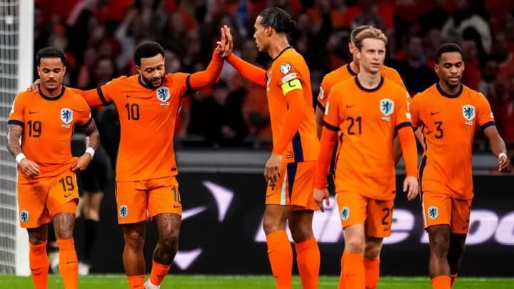Holanda me një këmbë afër Botërorit