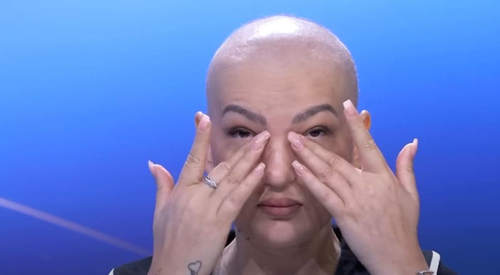 “Jam me kancer...”, rrëfimi rrëqethës i Rovenës: Bota mu shemb (VIDEO)