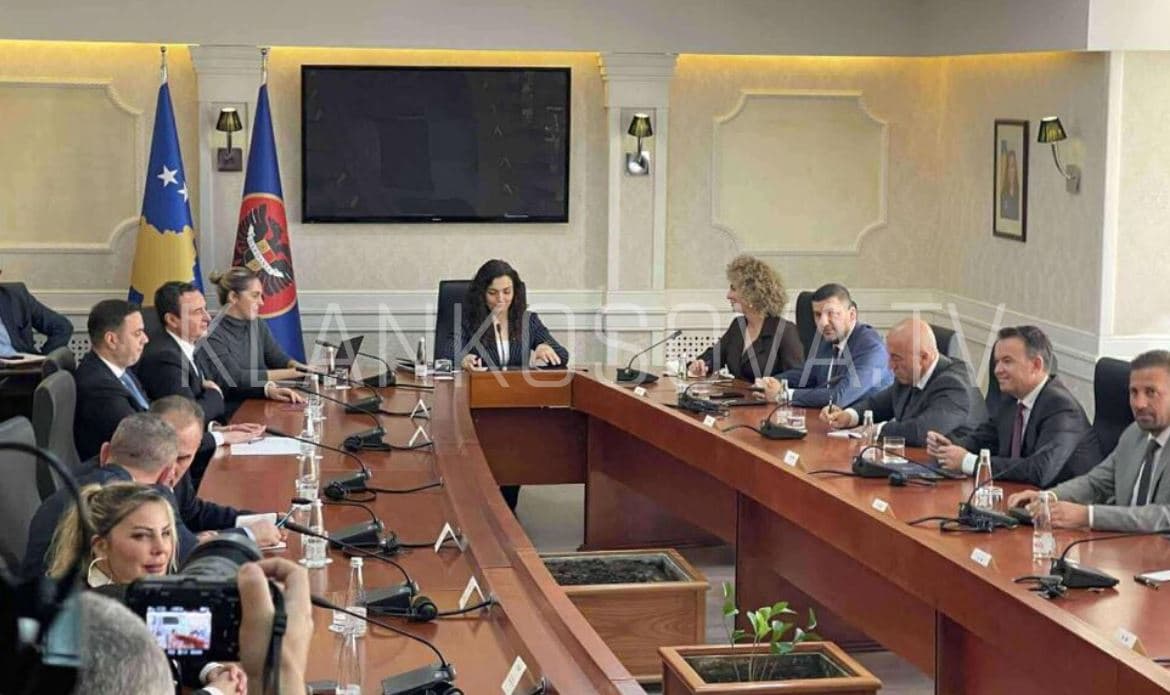Qëndrimet e ish-opozitarëve, mandatari i dytë, “veç zvarritje nga VV” (VIDEO)
