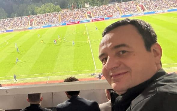 Kurti kombëtares së Kosovës i referohet si "klub futbollistik"