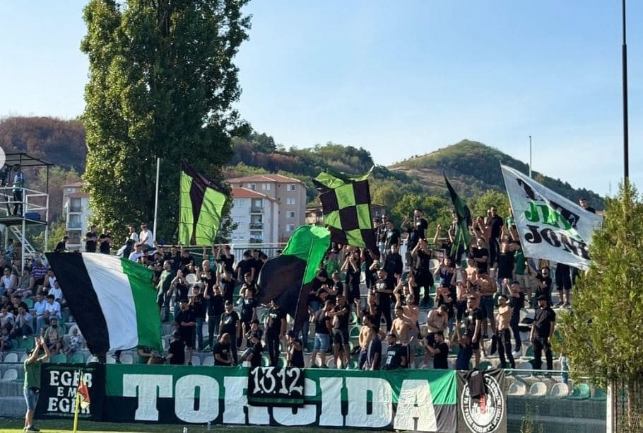 Policia ndalon "Torcidën" të jenë në "Ferki Aliu", raportohet se u nisën këmbë nga Smrekonica
