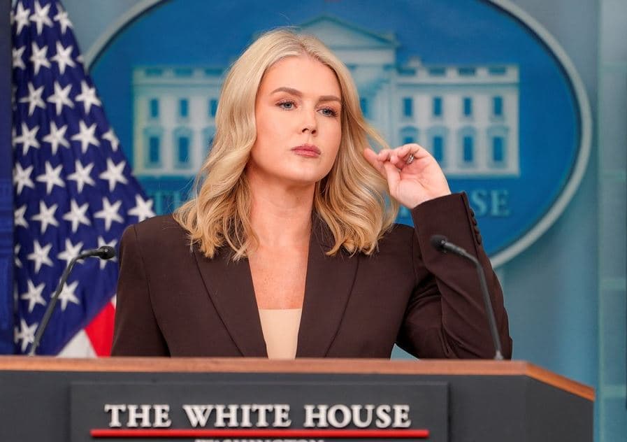 Shtëpia e Bardhë thotë se emailet e publikuara të Epsteinit synojnë të “njollosin” Trumpin