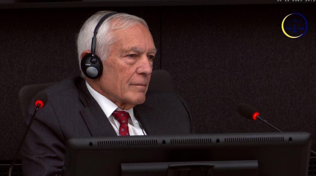 UÇK-ja spastroi serbët nga Kosova? – Clark: S’kisha prova e as dëshmi për këtë