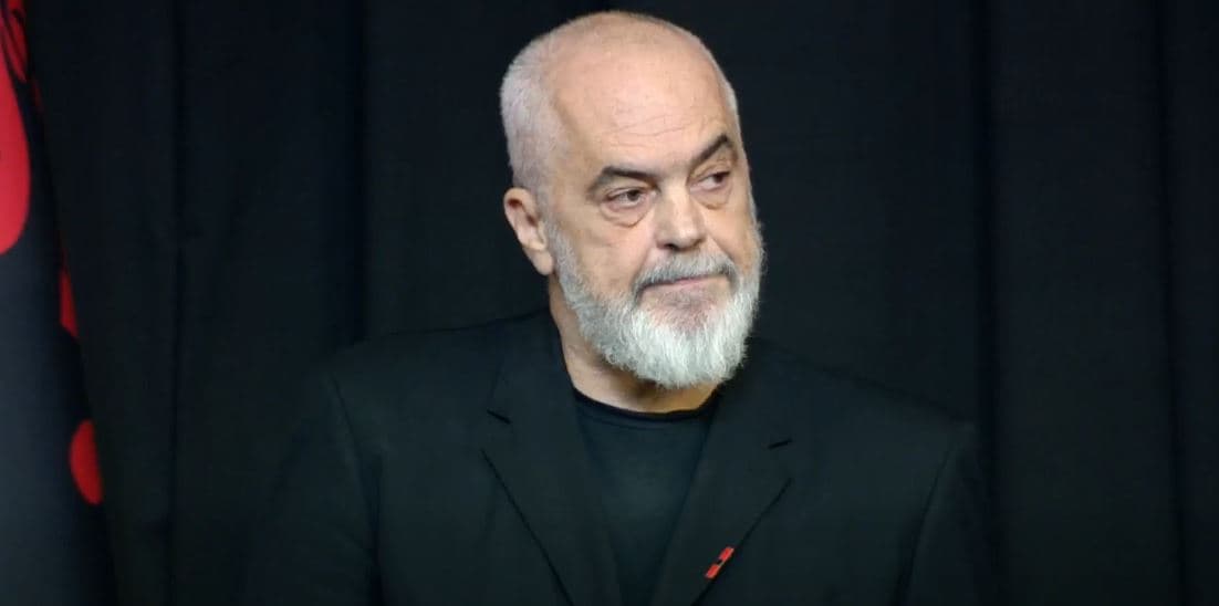 Rama: Veliaj po mbahet në burg pa gjyq