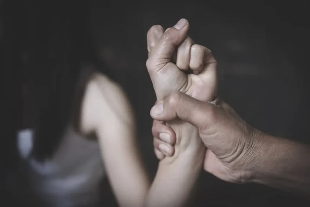Podujevë: Ngacmoi ish të dashurën, i dyshuari përfundon në pranga