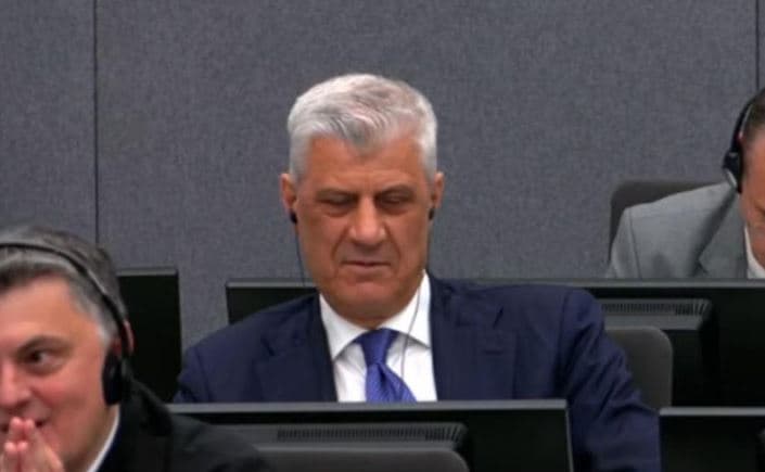 "Lufta e UÇK-së sikur ajo e Peloponezit", Thaçi mezi mban të qeshurat me përgjigjen e Hillit