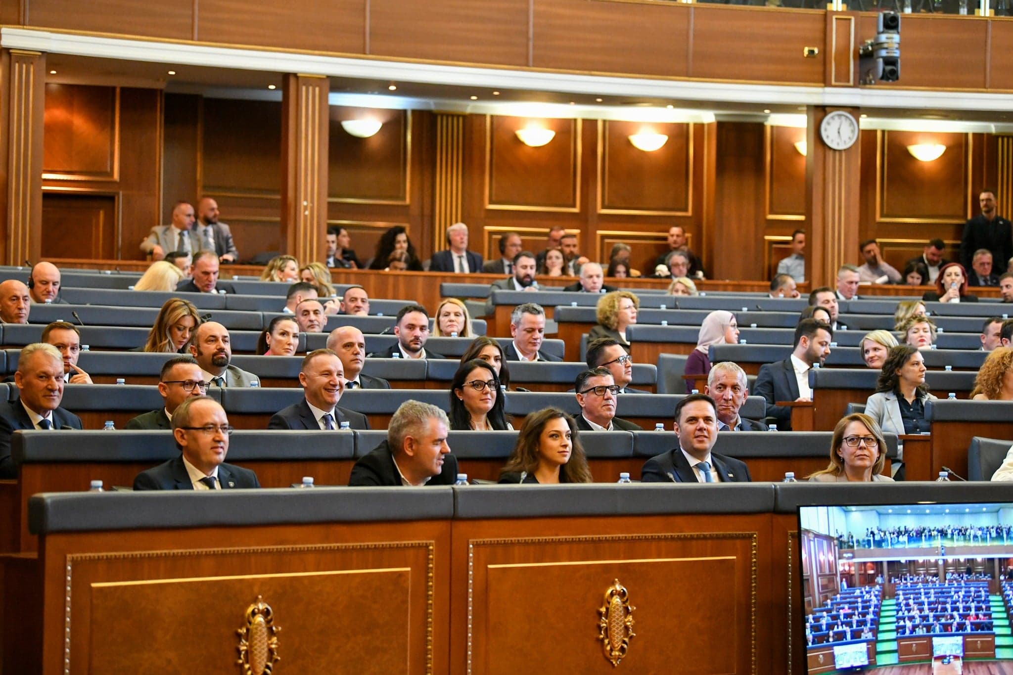 Kush janë 14 deputetët e LDK-së në Kuvend, dalin emrat