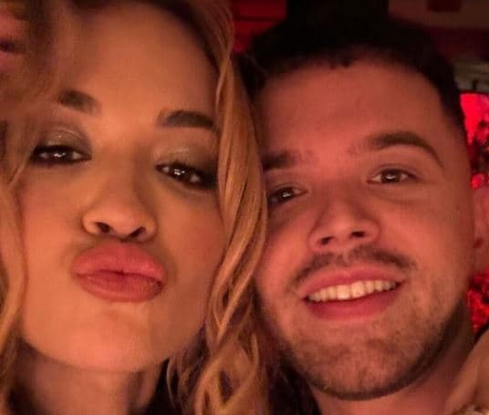Dëgjoni pak nga bashkëpunimi fantastik mes Rita Orës dhe Yll Limanit (VIDEO)