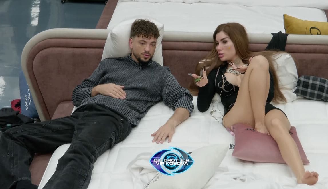 Toney e pyet Bian për festën e 28 nëntorit: A e din çka është? (VIDEO)