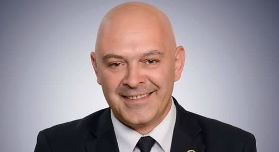 E konfirmuar: Ardian Gjini kandidat për kryeministër i AAK-së në zgjedhjet e ardhshme