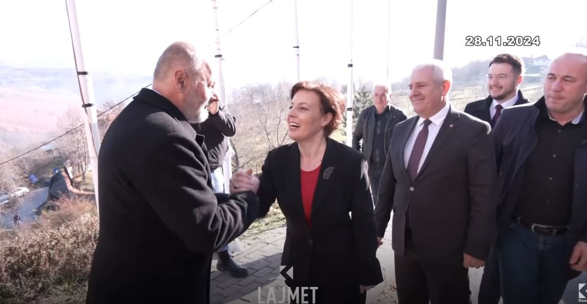 Huqjet festive, Basha e Gërvalla të dobët në histori (VIDEO)