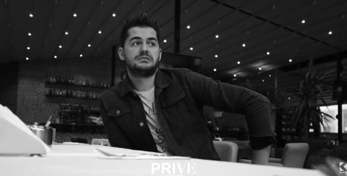 Ikja e parakohshme e Shpat Kasapit - karriera që la pas artisti (VIDEO)