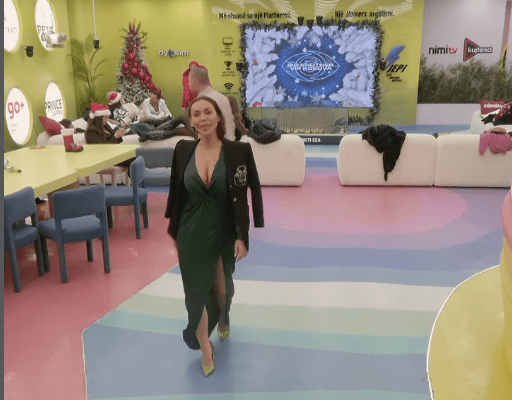 “Ke dhez me cullakhane, t'u e reklamu gjoksin”, s’ndalen përplasjet mes Labit dhe Fjollës (VIDEO)