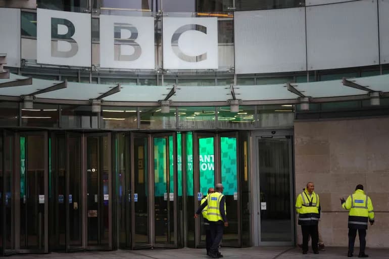 Trump padit BBC-në për 10 miliardë dollarë për fjalimin e montuar të 6 janarit