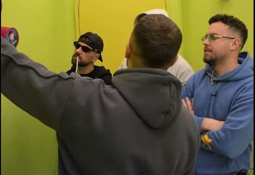 Çfarë profesioni mendojnë djemtë se bën Fjolla Morina? (VIDEO)