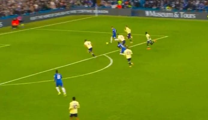 Palmeri kthehet rrëmbyeshëm, shënon gol ndaj Evertonit (VIDEO)