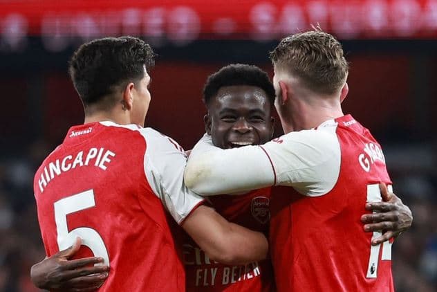 Arsenali fiton me dy autogolat e Wolves-it