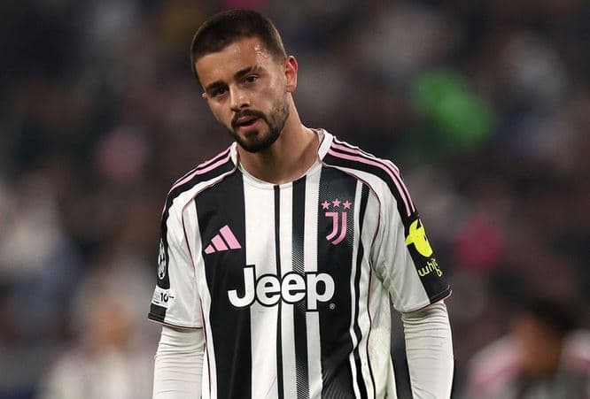 Juve me fitore të madhe ndaj Romës, gjysmë ore luan Zhegrova