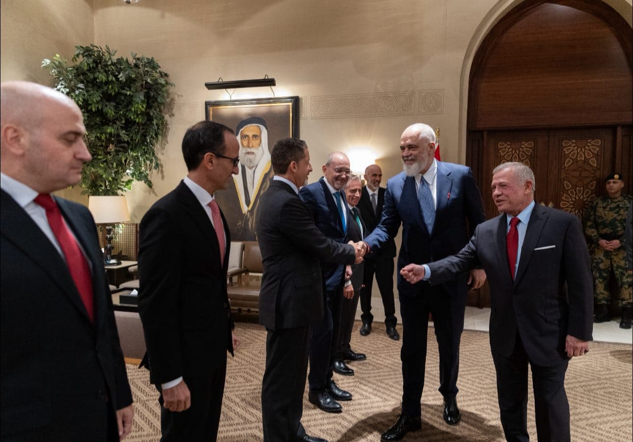 Rama i mahnitur nga mikpritja në Jordani