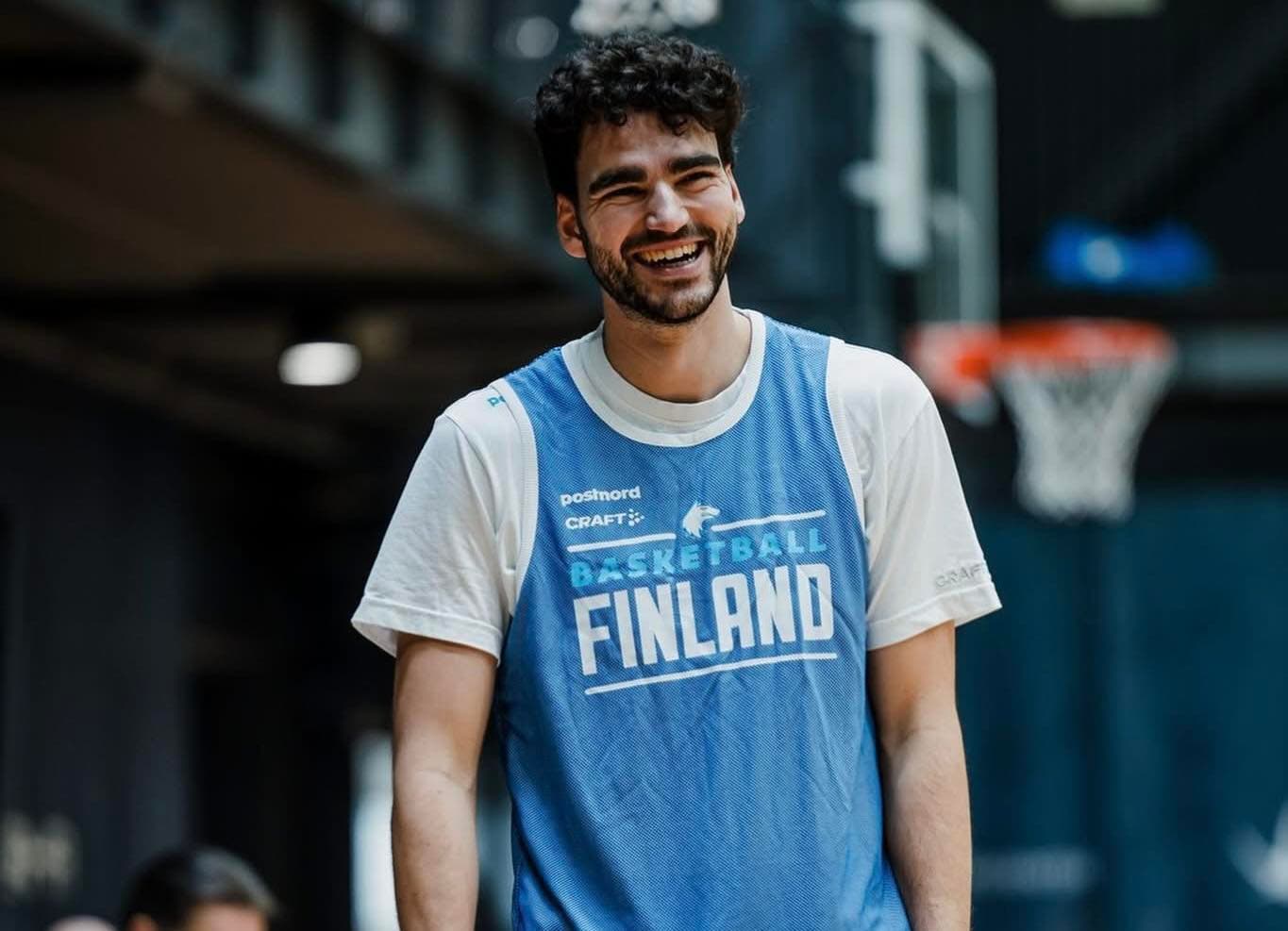 Edon Maxhuni shkëlqen me 20 pikë në fitoren madhështore të Finlandës ndaj Francës
