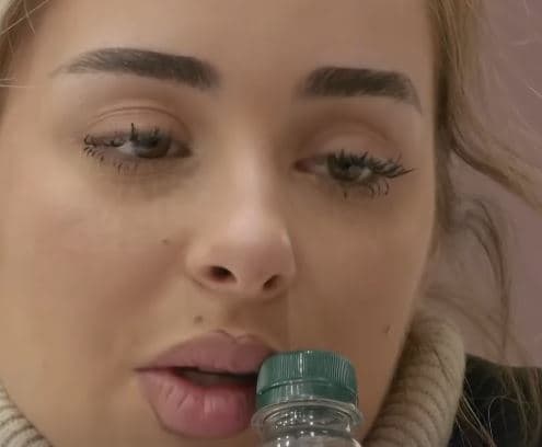 Elijona vë në dyshimin ‘gabimin’ e Benitës për fjalën “mami” (VIDEO)