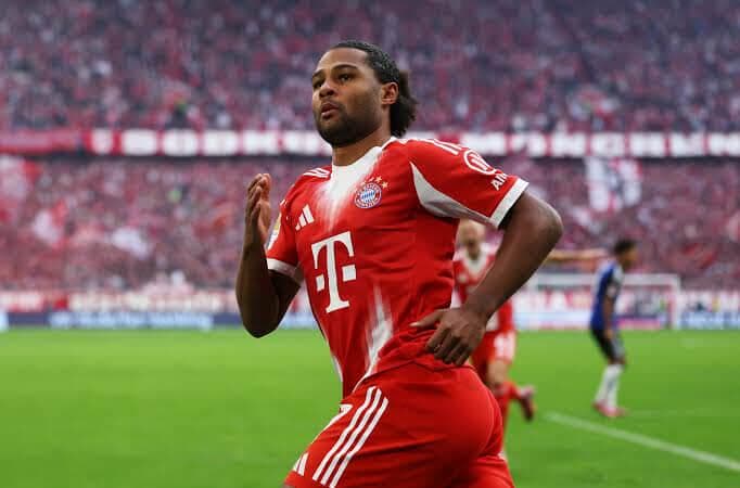 Bayern synon ta "blindojë" Serge Gnabryn
