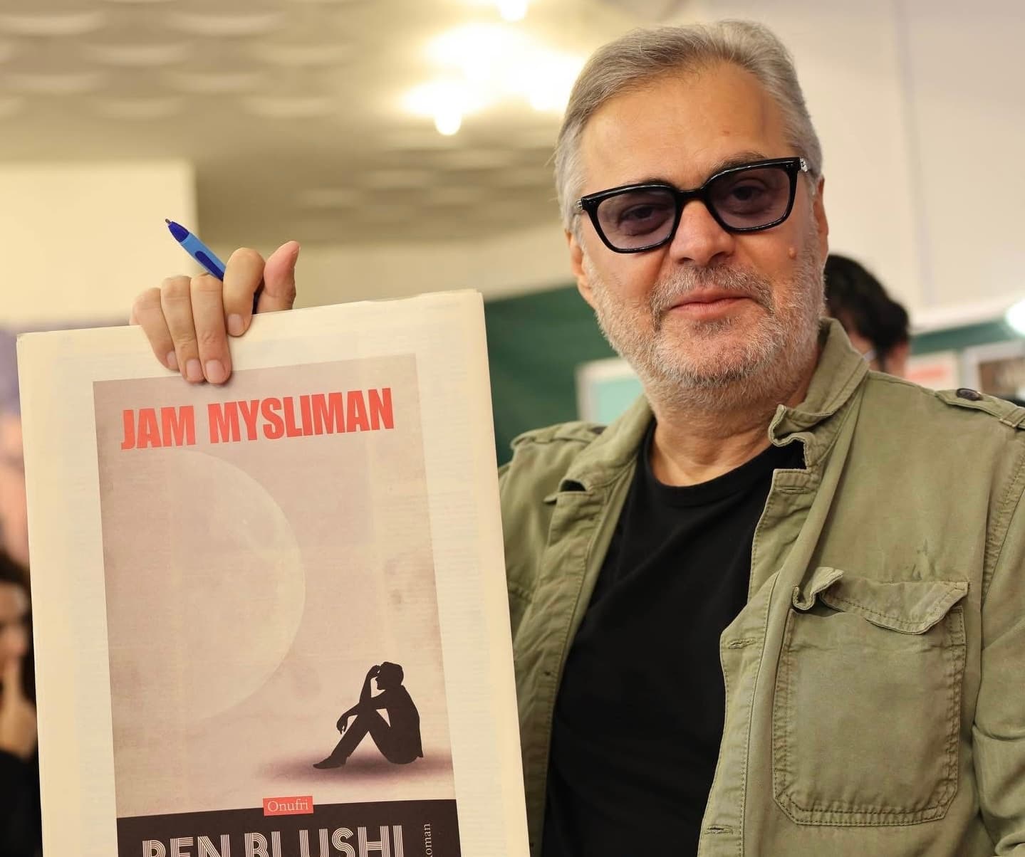 Kur një libër lëshon jehonë, vlerësime dhe mallkime për “Jam Mysliman” të Ben Blushit
