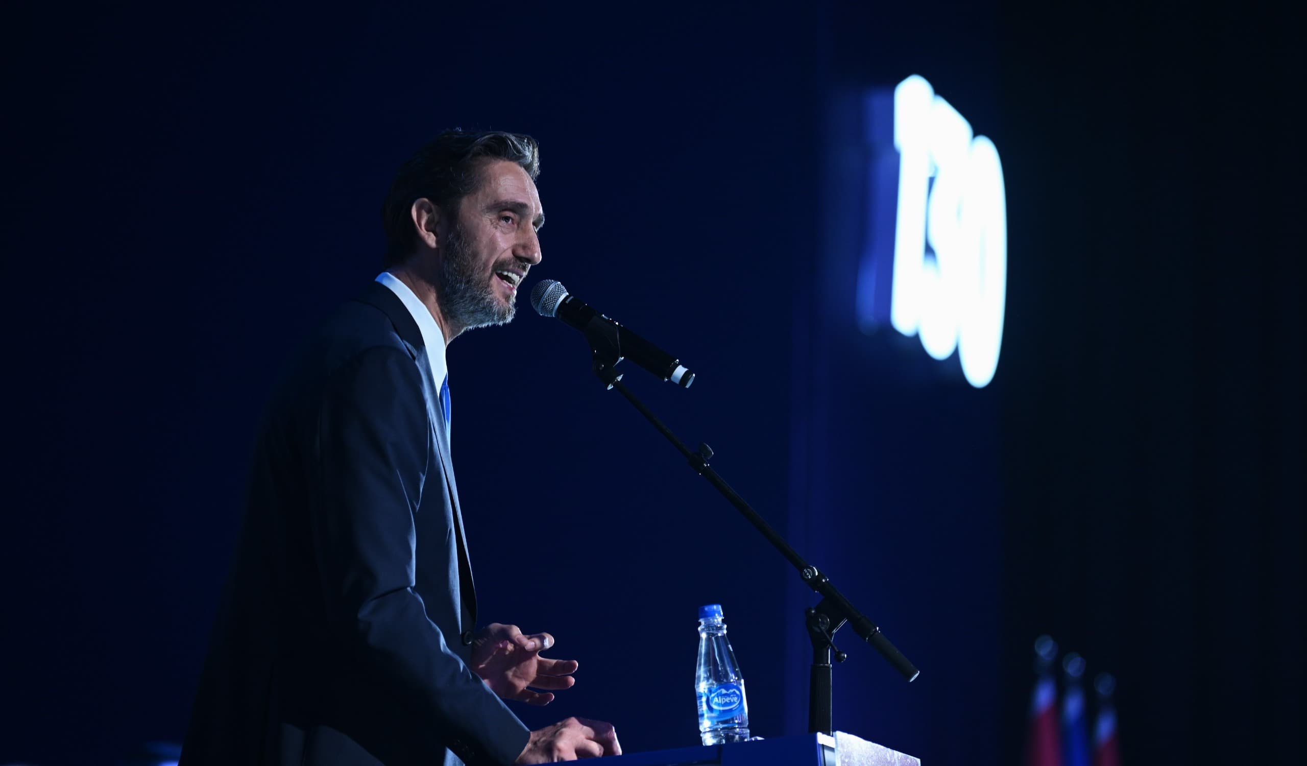 Ismaili në tubimin përmbyllës: Bedri Hamza mishëron idealin për një Kosovë të bashkuar dhe të zhvilluar