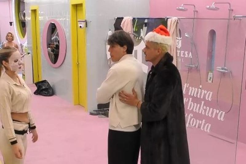 Momente qesharake mes Elijonës, Klodit dhe Londrimit (VIDEO)