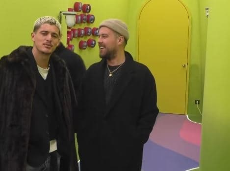Çunat vihen në "siklet" nga kamerat (VIDEO)