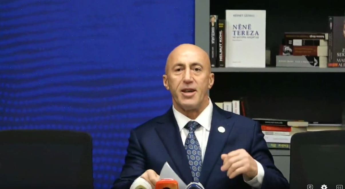 Haradinaj thirrje grave të dalin dhe të votojnë: Përfaqësoni veten