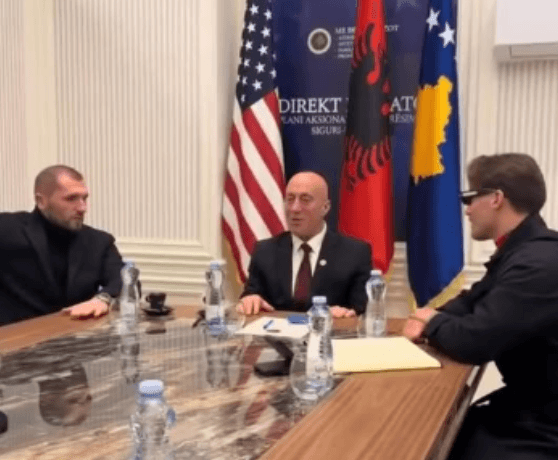 Haradinaj e pret në zyrë Bejtën – artistin e “Lules”