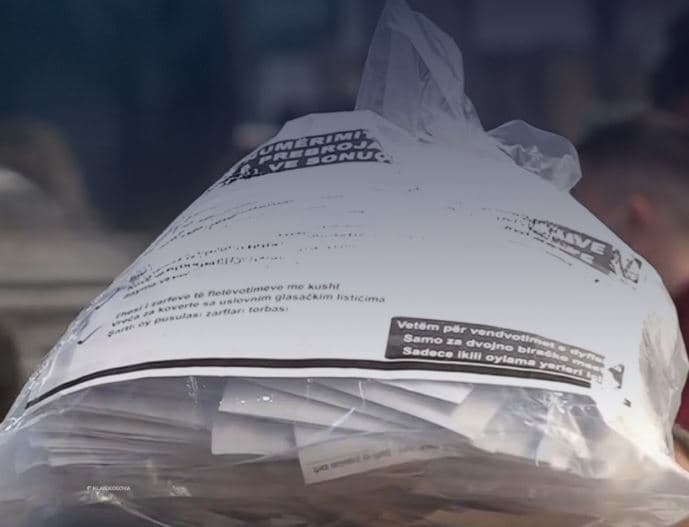 Aprovohen mbi 27 mijë fletëvotime nga diaspora, refuzohen rreth 1000