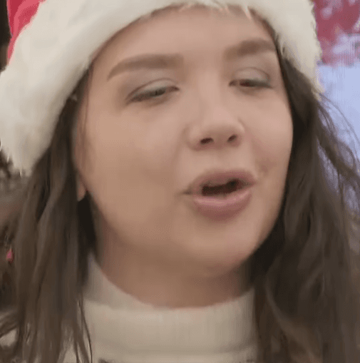 Alba thotë se flokët e shtuara të saj kushtuan 15 mijë euro (VIDEO)