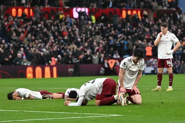 Aston Villa befason Arsenalin, i afrohet në 3 pikë liderit