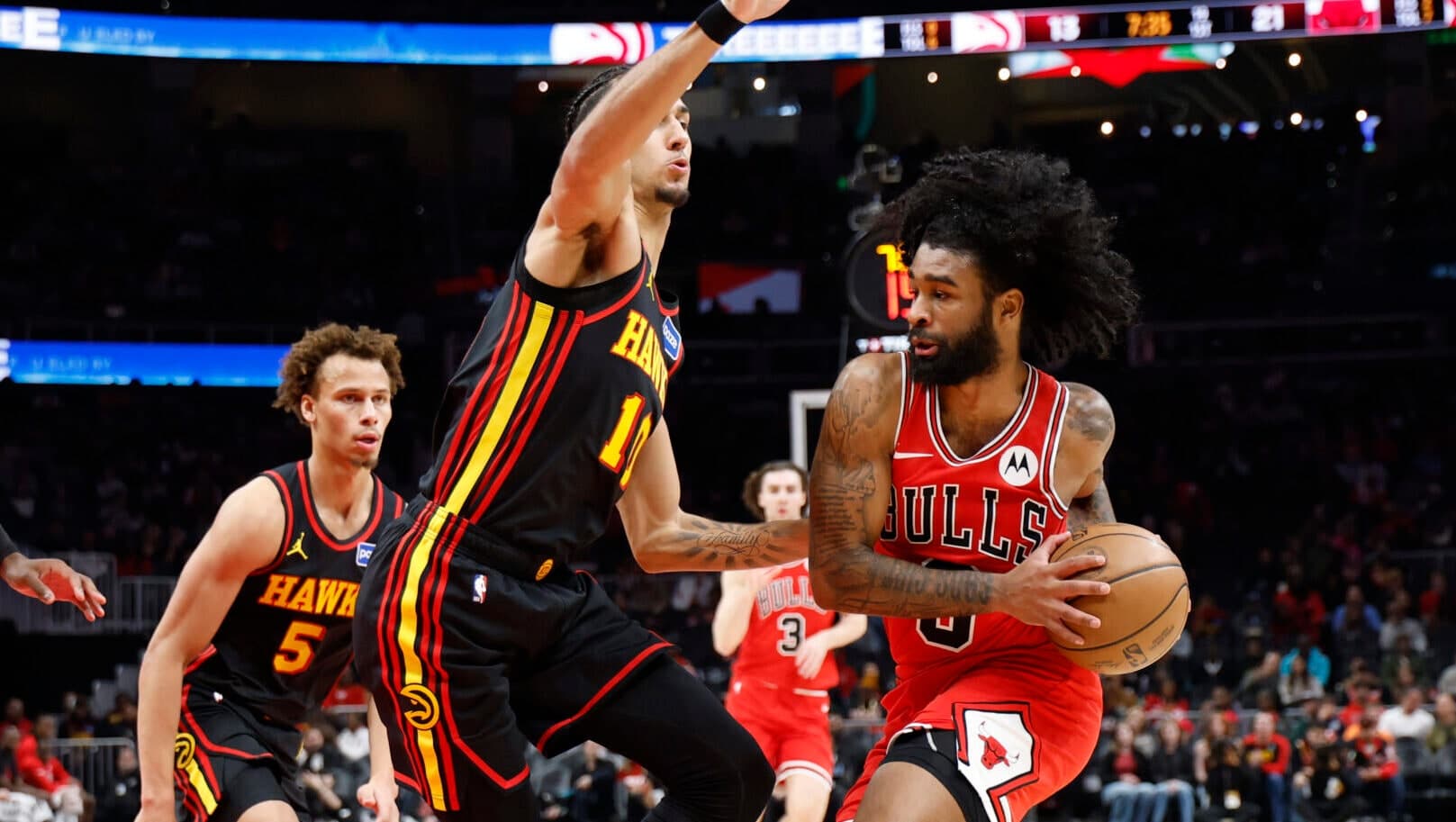 “Rrush me kosha” në NBA, Bulls e Hawks shënojnë 302 pikë në kohë të rregullt