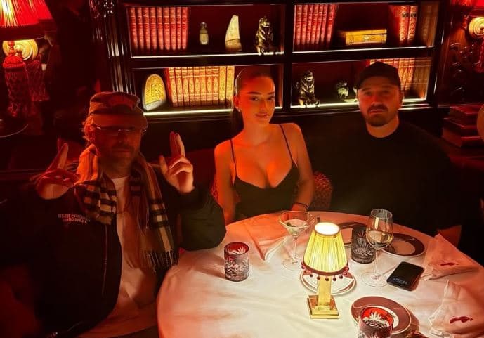 DJ i famshëm në shoqërinë e Faton Shoshit